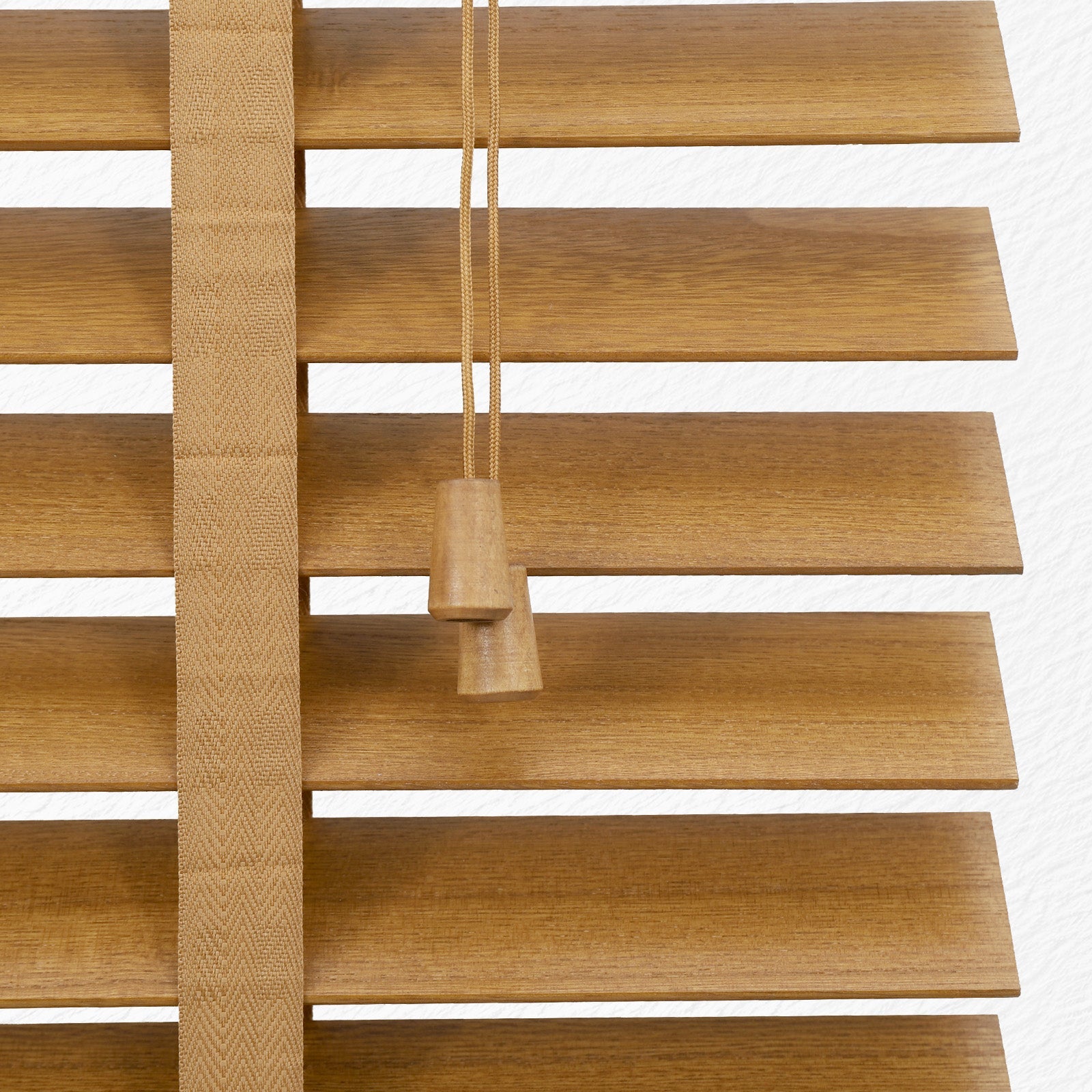 Sekey Jalousie aus Echtholz- Eichenfarbe - 50 mm Lamellen mit natürlicher Holzoptik Sekey