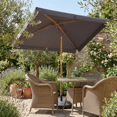 Sekey Sonnenschirm Balkon 200x125 cm rechteckig in Holzoptik – höhenverstellbar, neigbar mit Aluminium-Drehgelenk, UV50+ Polyester, Push-Up-System für Balkon, Terrasse & Garten