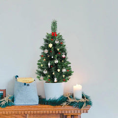 Salcar 60/90cm Künstlicher Weihnachtsbaum Klein mit Christbaumständer, Nordmanntanne, mit 70/110 Spitzen Salcar