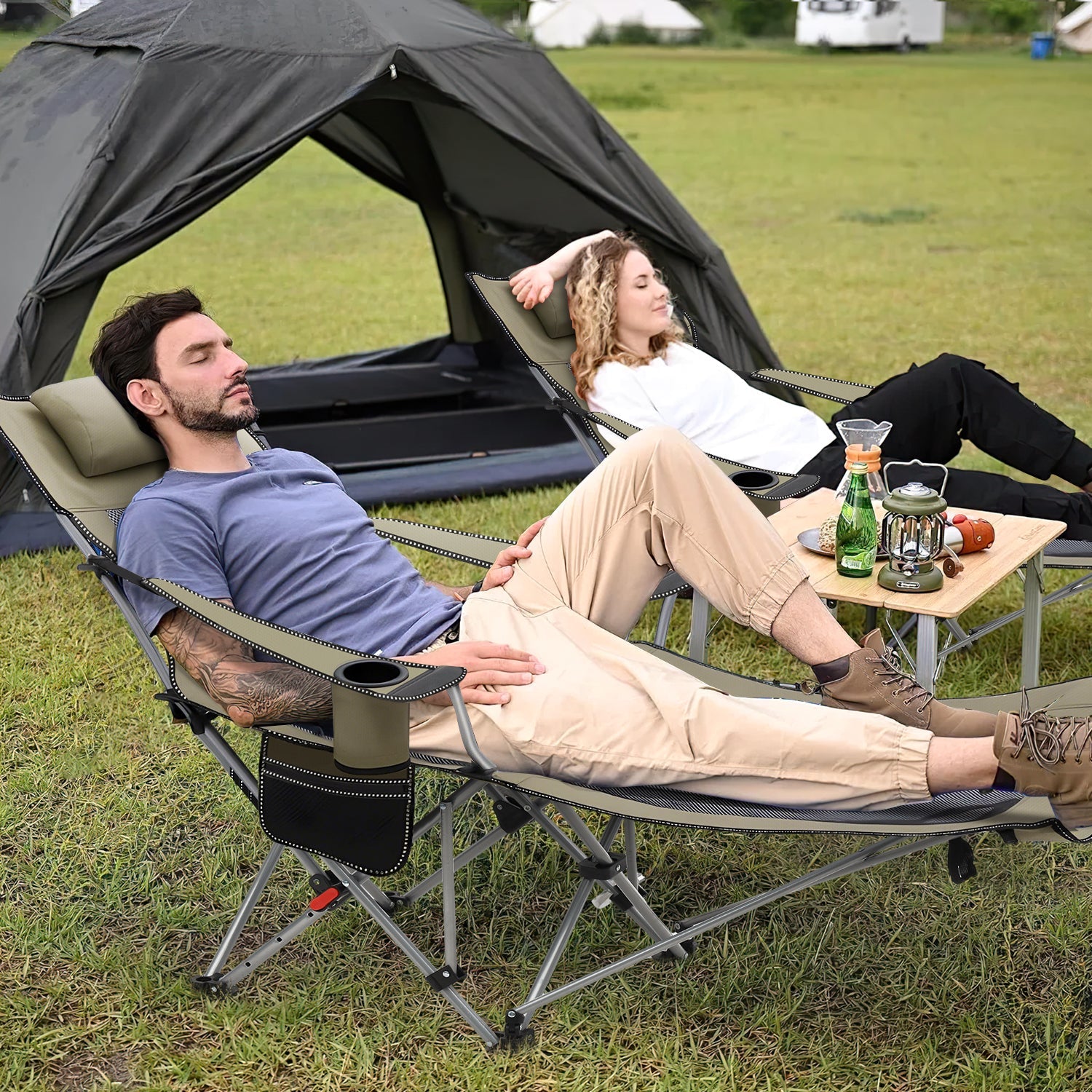 Sunula Klappbarer Campingstuhl, Liegestuhl 2-in-1, Belastbar bis 100 kg, Abnehmbare Fußablage, Getränkehalter, Tragetasche, Leicht, Verstellbare Rückenlehne, Für Angeln, Strand, Camping, Garten, Outdoor Sekey