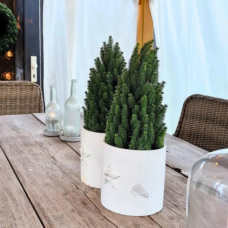 Salcar 50cm Künstlicher Weihnachtsbaum Kleinmit Basistopf, Nordmanntanne, aus 100% PE Spritzguss Salcar