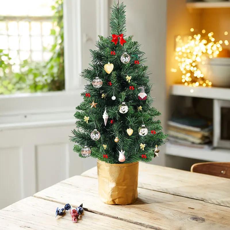 Salcar 60/90cm Künstlicher Weihnachtsbaum Klein mit Christbaumständer, Nordmanntanne, mit 70/110 Spitzen Salcar
