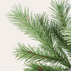 Salcar Künstlicher Weihnachtsbaum 150/180/210 cm aus 90 % PE Spritzguss, Premium Nordmanntanne, realistischer Christbaum mit stabilem Metallständer & Schnellaufbau-Klappsystem