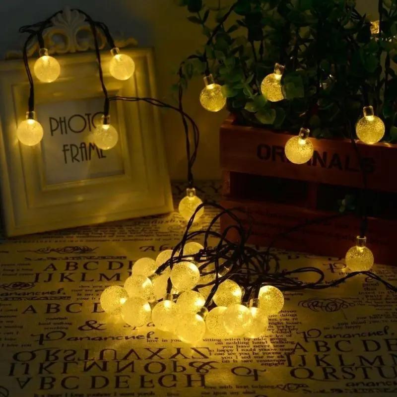 Salcar 5 m / 10 m / 15 m LED Solar Kugel Lichterkette, 20 / 40 / 60 LEDs Salcar