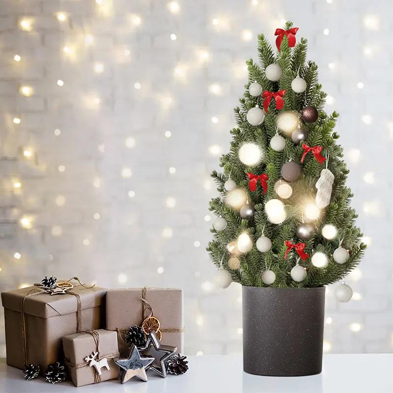 Salcar 50cm Künstlicher Weihnachtsbaum Kleinmit Basistopf, Nordmanntanne, aus 100% PE Spritzguss Salcar