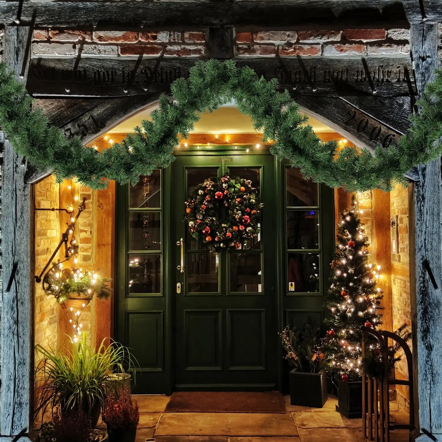 Salcar Weihnachtsgirlande künstlich Grün PVC – 3m/5m/10m, Realistische Tannengirlande für Innen & Außen, Dekoration für Tür, Kamin & Weihnachtsbaum Salcar