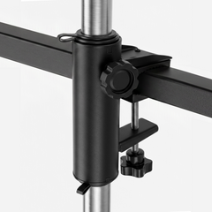 Sekey Sonnenschirmhalter für Balkon – Klemmhalterung für Geländer, platzsparender Schirmständer ohne Bohren, für runde & eckige Geländer (Ø 20–50 mm) & Schirmstöcke 19–38 mm, Schwarz-Metall